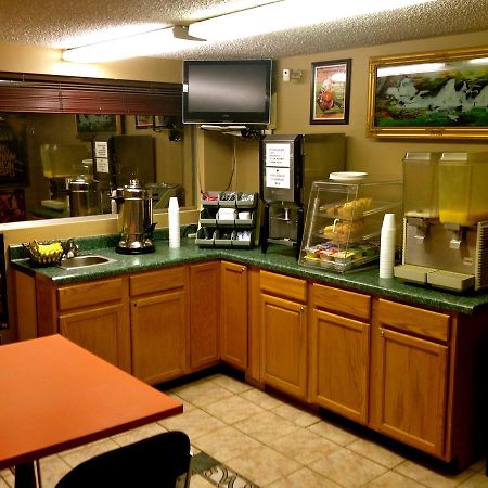 Hwy Express Inn & Suites Stillwater Esterno foto