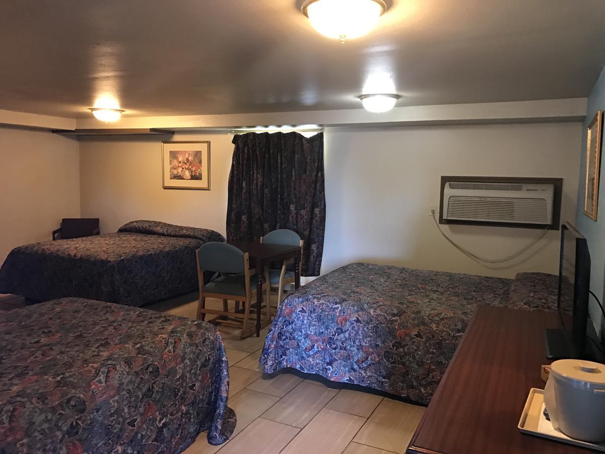 Hwy Express Inn & Suites Stillwater Esterno foto