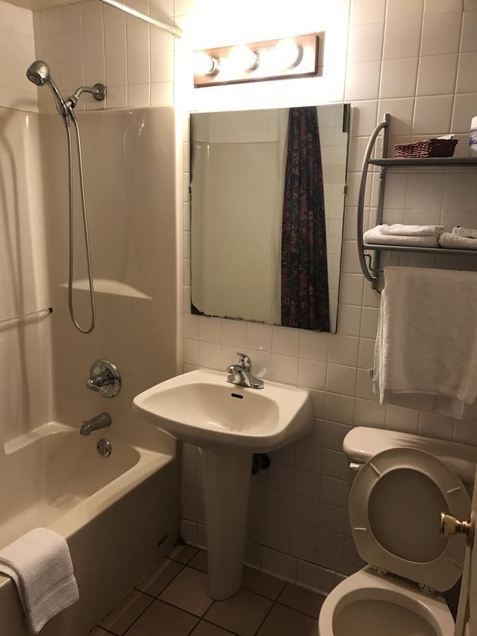 Hwy Express Inn & Suites Stillwater Esterno foto