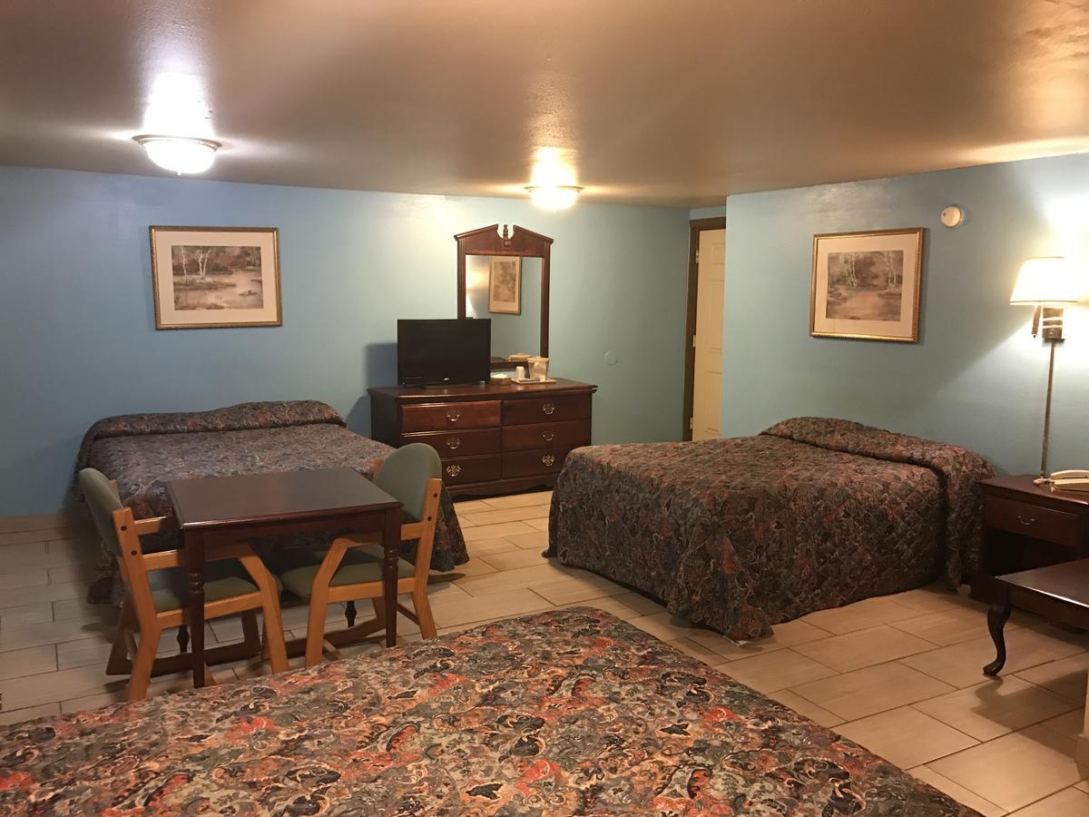 Hwy Express Inn & Suites Stillwater Esterno foto